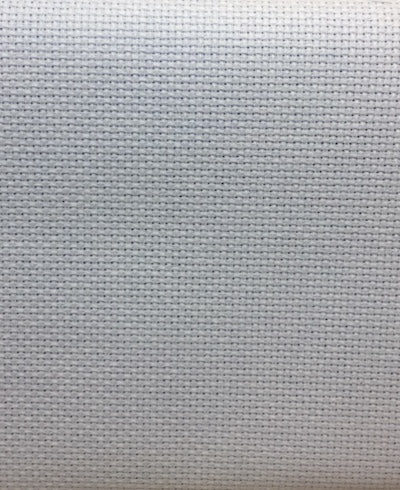 Zweigart - Aida 16 count - soft blue 3251/713 - 19 x 21 pouces