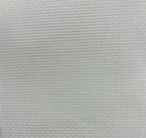 Aida 18 count - Zweigart -  antique white 3793/101 - 19 x 21 pouces