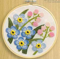 Kit broderie traditionnelle - Myosotis