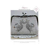 25 sacs et pochettes brodés