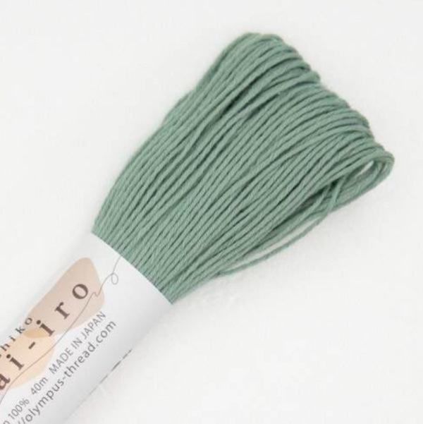 Fil Sashiko pastel uni - Olympus - 40 mètres - thé vert - couleur A8