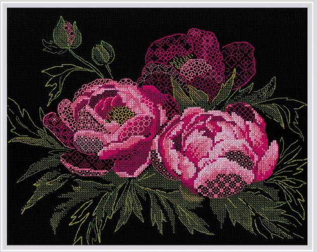 kit broderie noire et point de croix - Lace Peonies